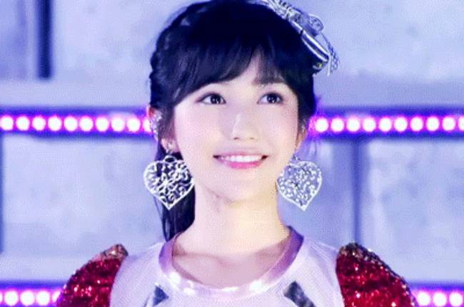 AKB48渡边麻友毕业 初代神七终落幕