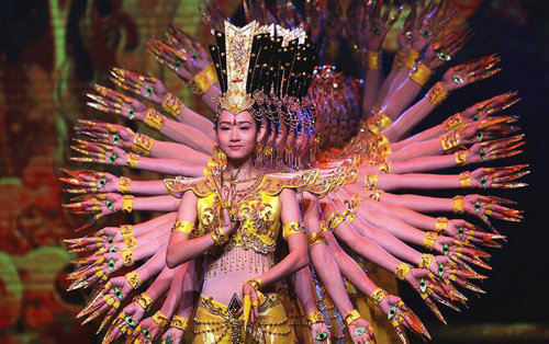 第7届北京电影节开幕式现场:“达康”书记与江珊热聊