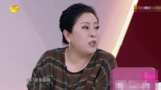 向太自曝六岁患白血病 曾连吃七个月苹果