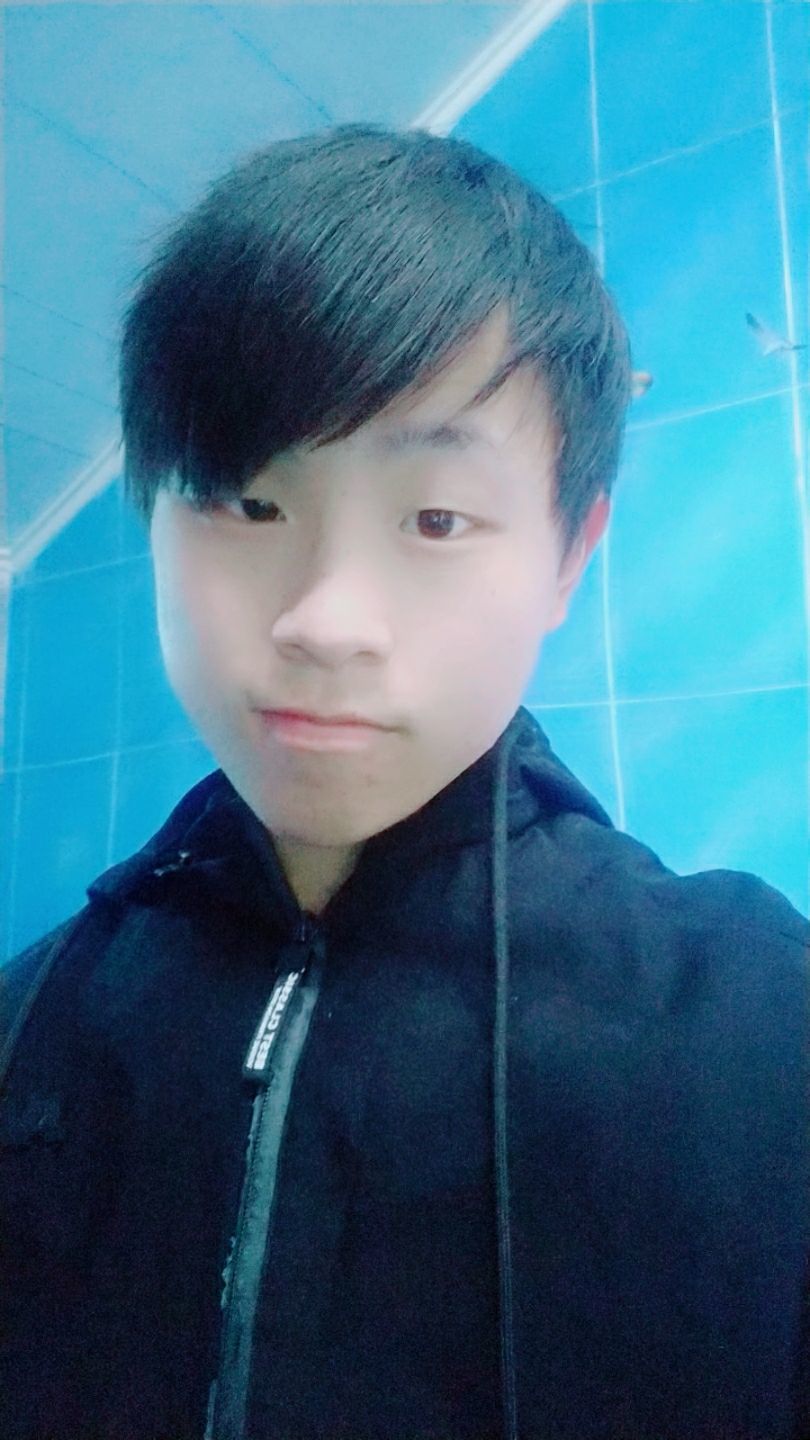 李龙国强被前女友“抛弃”,导致《小强奇葩记》的诞生
