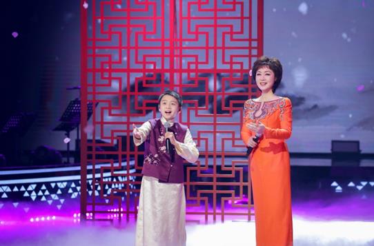 11岁少年与京剧大师惊艳演绎《咏梅》 棋王柯洁自称“阳光宅男”