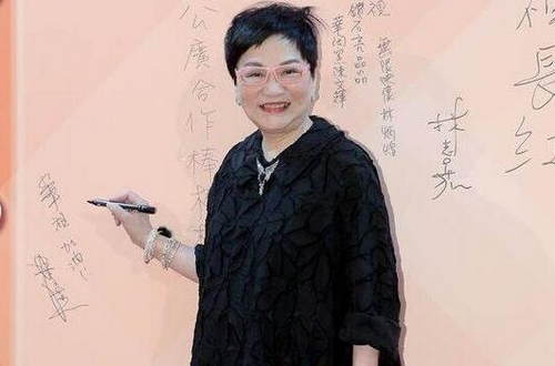 8年台综《小燕有约》停播 张小燕证实:休息也好