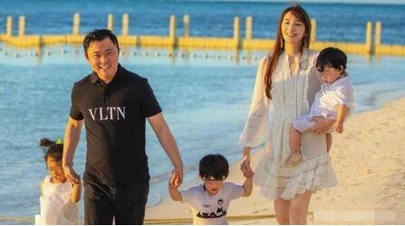 40岁吴佩慈宣布怀第四胎:下周满3个月 是女宝宝
